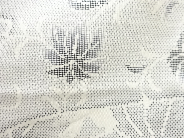 JAPANESE KIMONO / ANTIQUE KIMONO / OSHIMA TSUMUGI (5 maruki) / WOVEN FLORAL ARABESQUE